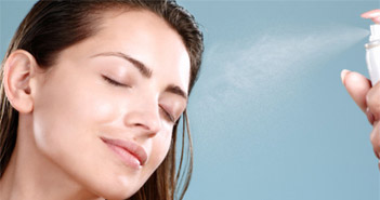 น้ำแร่ยกกระชับผิวหน้า ็Hive Mineral Lifting Spray