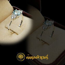 แหวนเงินพลอยฟ้า ฝังเพชรข้าง