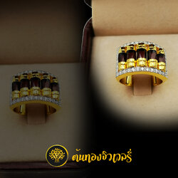 แหวนโกเมนแถว เพชรล้อมบนล่าง