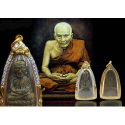 กรอบพระเลี่ยมทอง