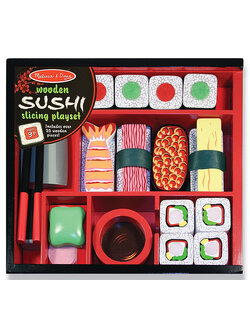 ชุดเล่นซูชิอย่างเหมือนจริง ในชุดมีอุปกรณ์สำหรับทำข้าวปั้น และ อาหารญี่ปุ่นอย่างครบ ส่งเสริมการเล่นสวมบทบาท การเล่นอย่างมีจินตนาการ Wooden Sushi Slicing Play Set Melissa&Doug, ของเล่นเสริมพัฒนาการ, ของเล่น