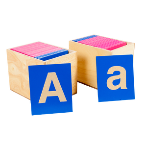 บัตรอักษรกระดาษทราย, อักษรทรายเอบีพิมพ์ใหญ่ หรือ พิมพ์เล็ก, ของเล่นไม้, ของเล่นเสริมพัฒนาการ, ของเล่นเด็กอนุบาล, สื่อการสอนเด็กอนุบาล,มอนเตสซอรี่ ,montessori, สื่อการสอนประถม
