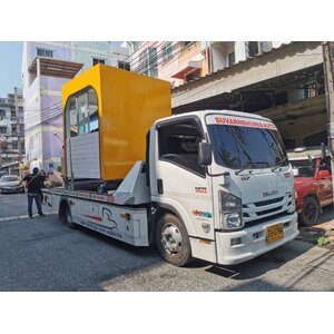 รถยกอุทัยธานี