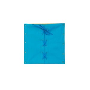 กรอบฝึกทักษะมือ ชุดแต่งตัว ร้อยเชือกตาไก่