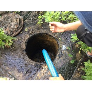 ดูดส้วมอ้อมน้อย