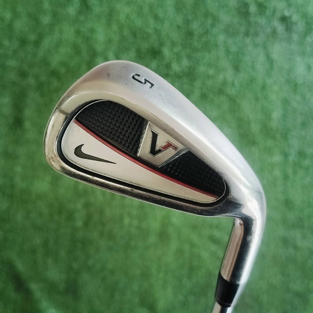 เหล็ก 5 NIKE VR ก้าน DG HIGH LAUNCH R300 ก้านตัวนี้ดีมากๆ ตีง่าย ลอยสวย และแม่นยำมากค่ะ เหล็กคุณภาพดี ไม้กอล์ฟพรีเมี่ยมมือสอง ของแท้ By NakaraLuxurious