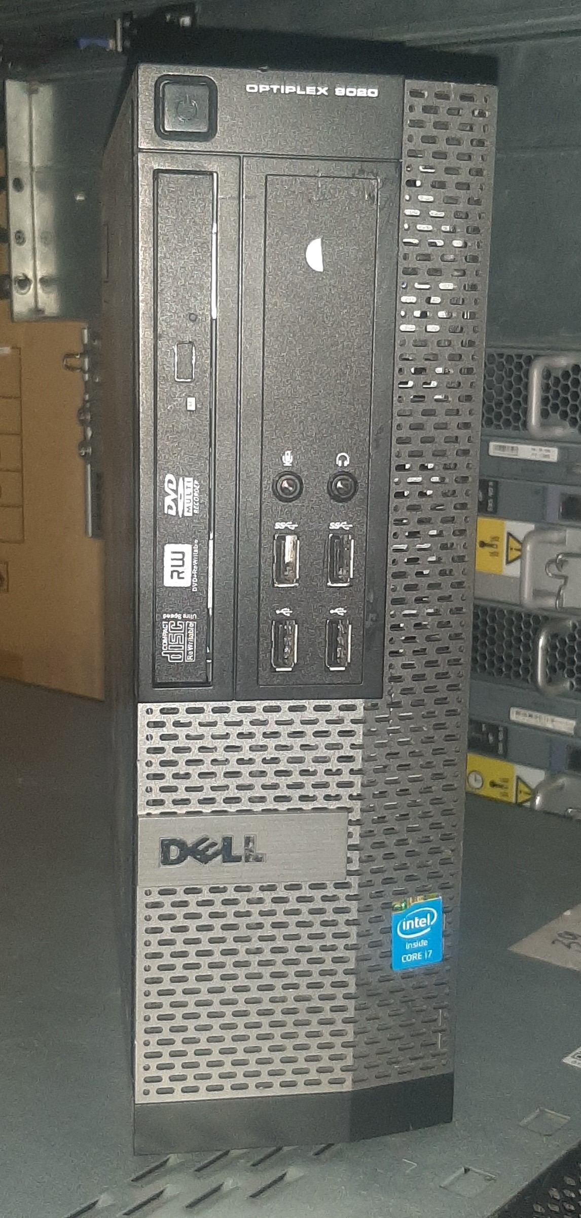 Dell Optiplex 9020 SFF (CPU : i7-4770 Ram : 8 GB SSD: 120 GB Free Wifi)