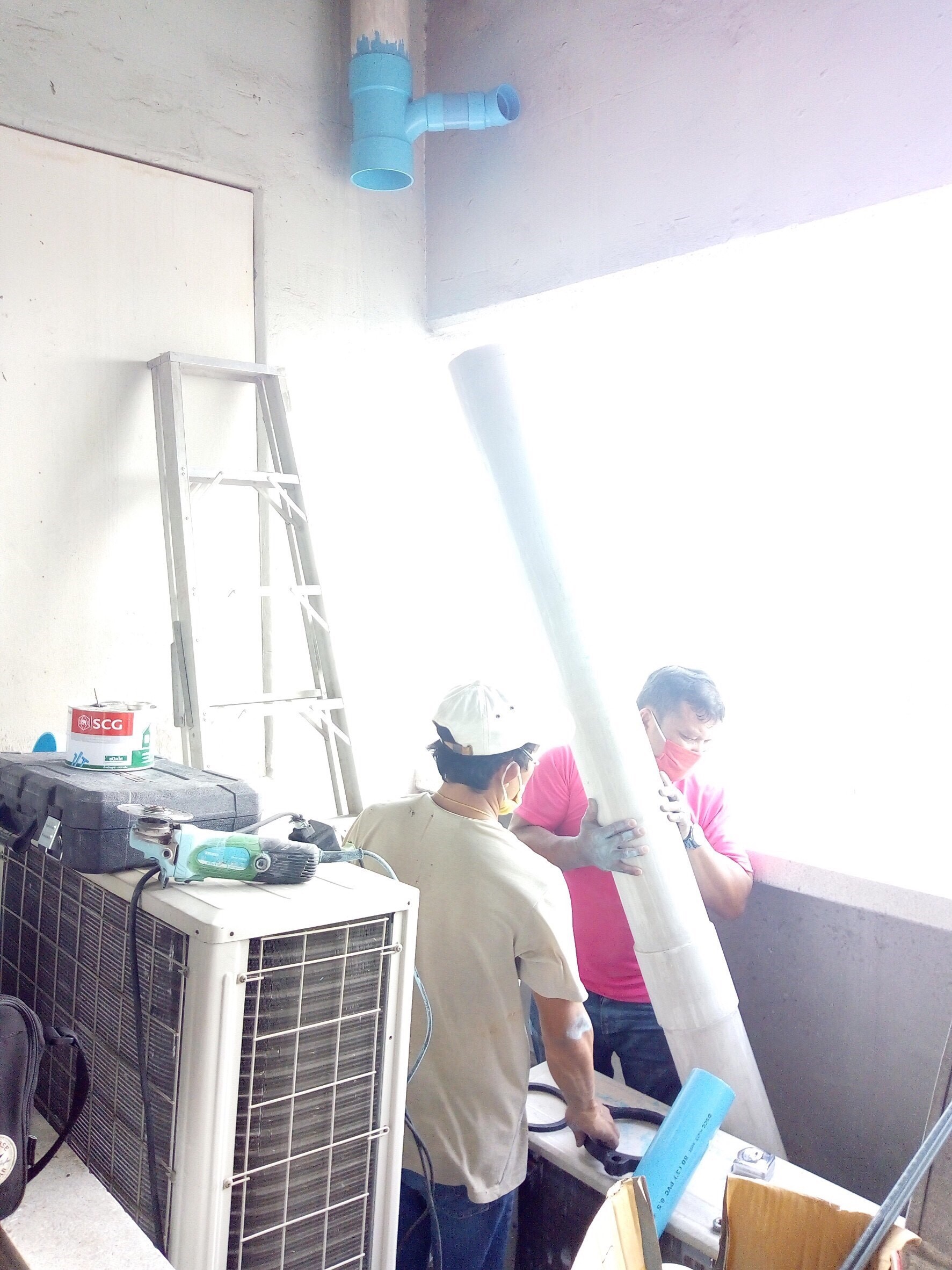 1.งานปรับปรุงระเบียงเปลี่ยนท่อและทาสีตึกอัษฎางค์ชั้น 1-13 รพ.ศิริราช