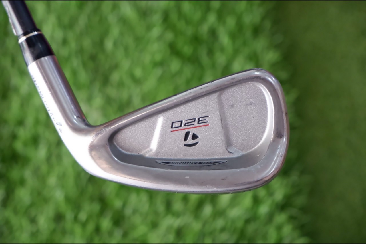 IRON SET Taylormade 320