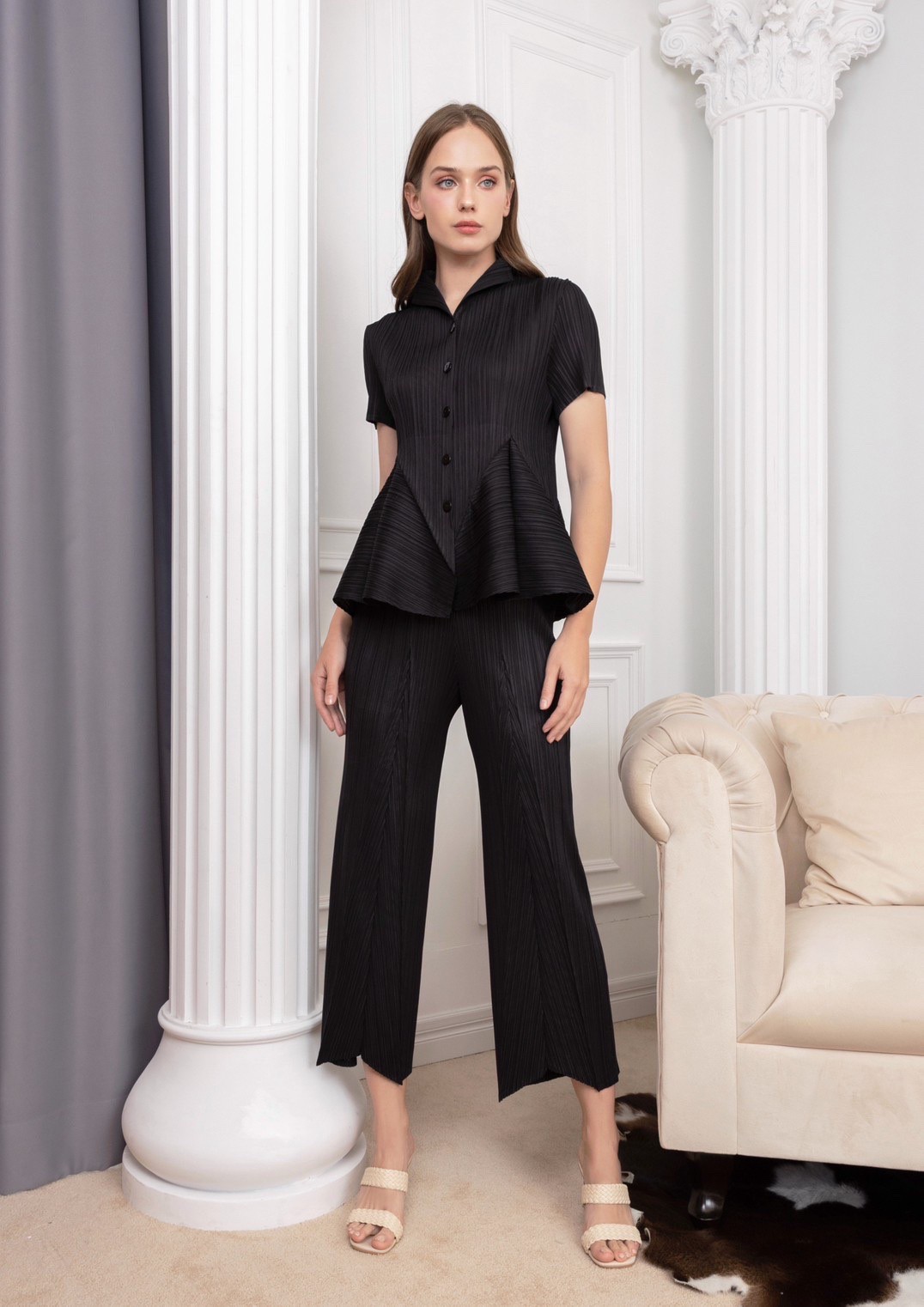 2MUAY รุ่น GJO2103/GJO2088-1 เซ็ตพลีทคุณภาพ เซ็ตใส่ได้บ่อย 8สี FREE SIZE BUTTONFRONT VOLUME TOP PLEATED SET