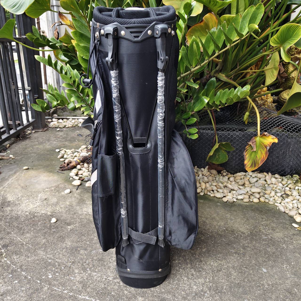 ถุงกอล์ฟ MARUMAN แบบมีขาตั้ง – เบา แข็งแรง พรีเมี่ยมญี่ปุ่น!