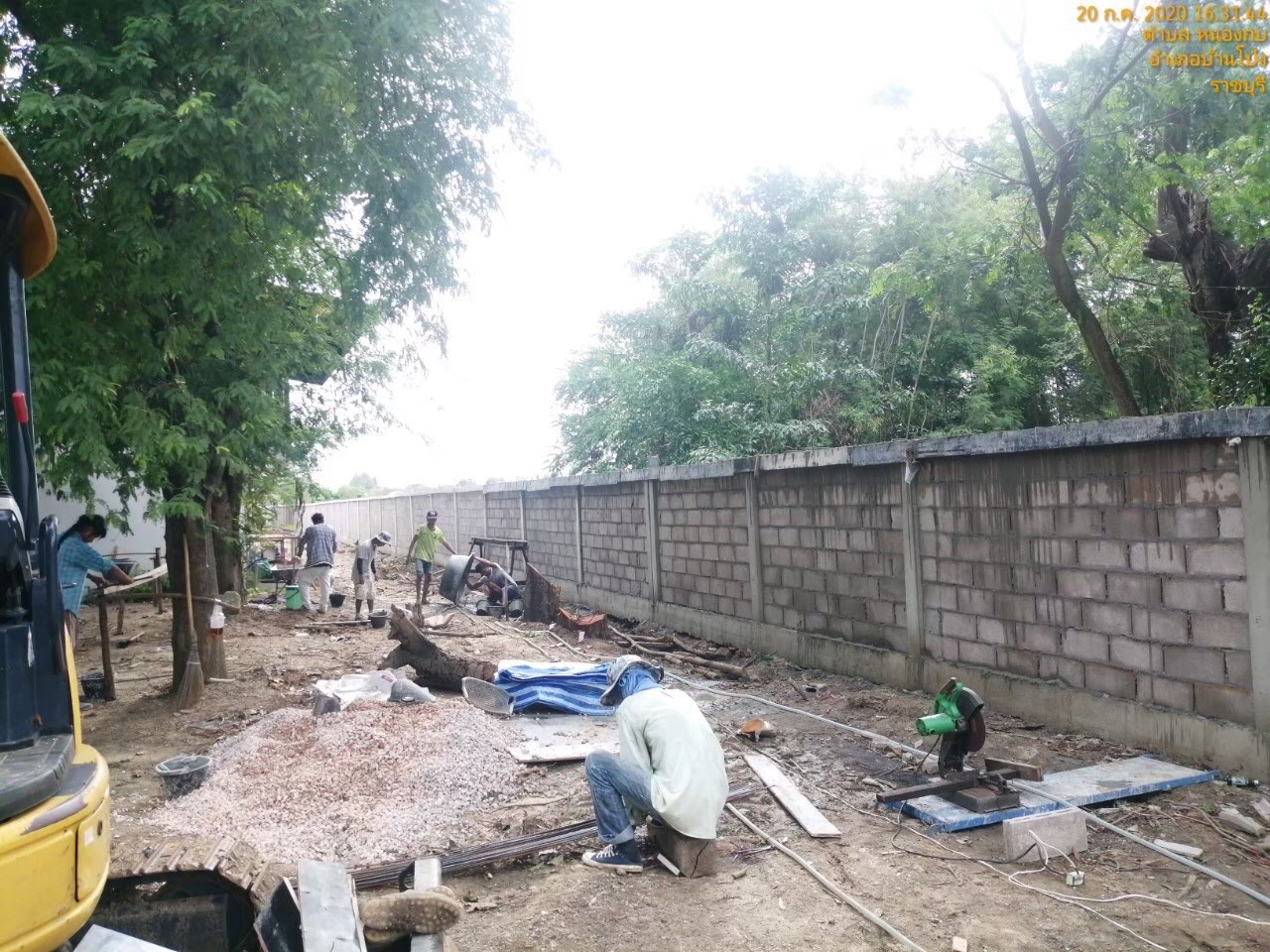 ขนส่ง(บ้านโป่ง) ก่อสร้างรั้วรอบขนส่ง