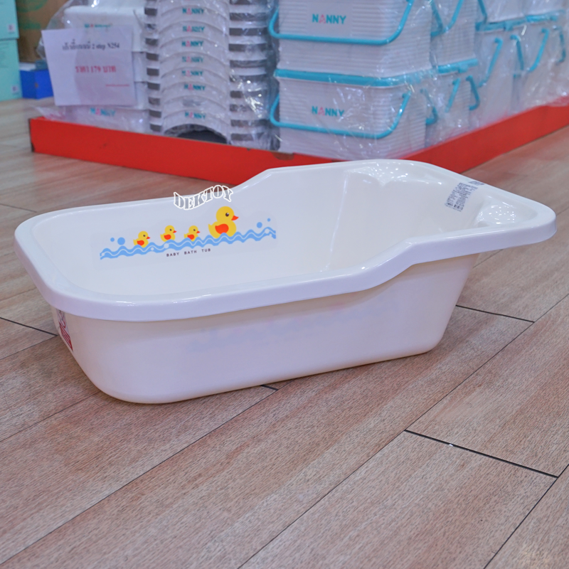 FIN BABIES PLUS อ่างอาบน้ำเด็กขนาดใหญ่พลาสติกอย่างดีทนทาน มีรูระบายน้ำ USE-A9C
