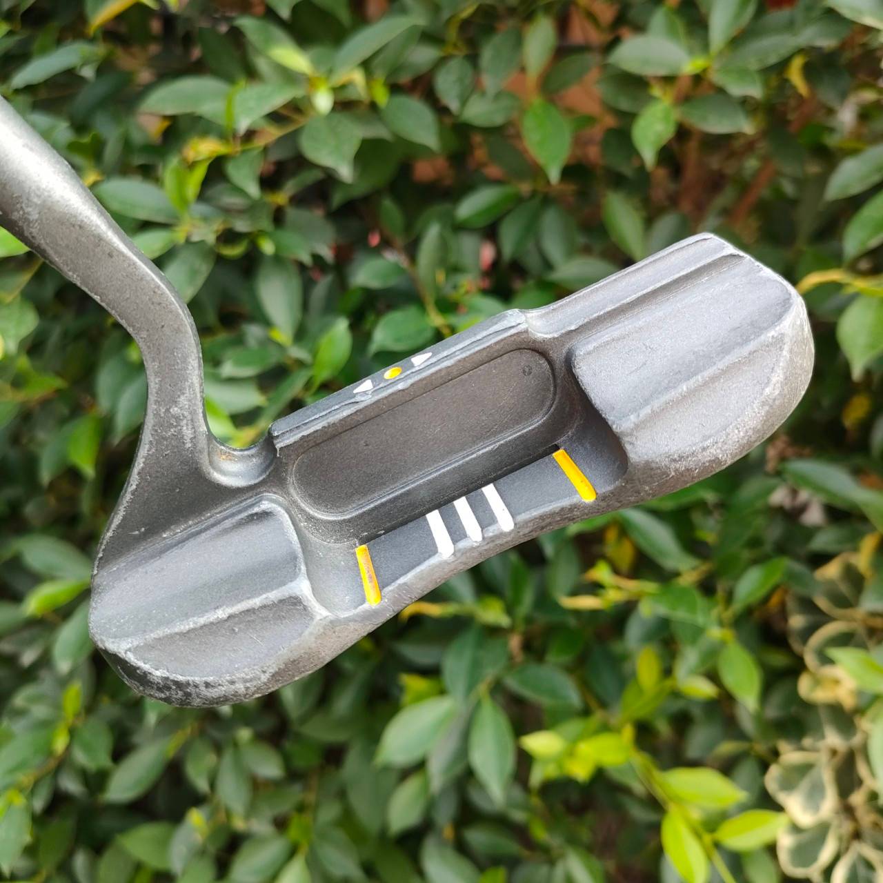 PUTTER ความยาว 34 นิ้ว ก้าน BLUE THUNDER ตัวเล็งสวย เสียงเพราะมาก ฟิลลิ่งดีมากๆครับ