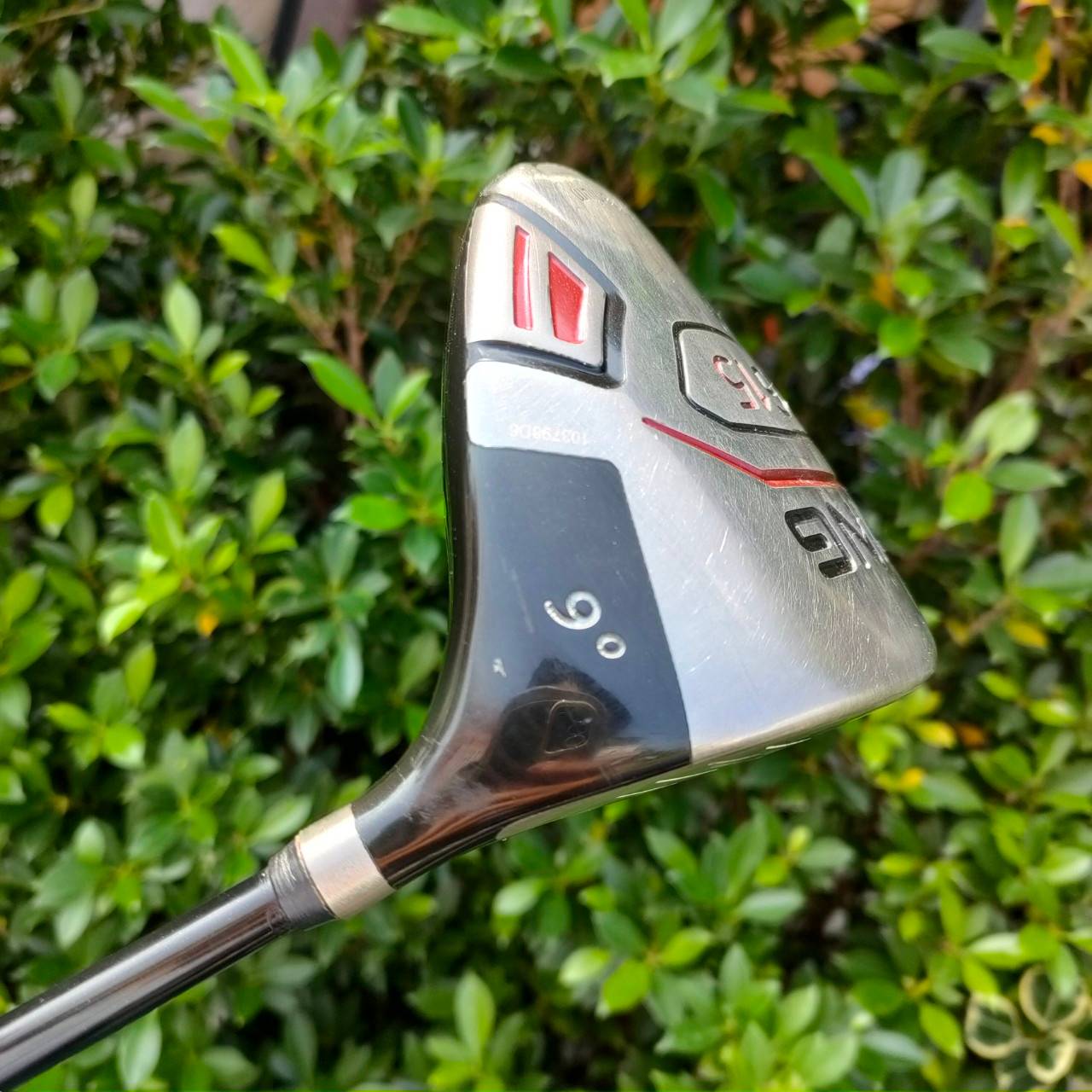 DRIVER PING G15 องศา 9 ก้าน PING TFC 570D FLEX S ซีรี่นี้ผลิตโดย GRAPHITE DESIGND PING มีลักษณะพิเศษ ที่ผลิตออกมาก ด้วยความใส่ใจในรายละเอียดมากๆ ตีไกลมาๆครับ สภาพสวยเดิมๆเลย
