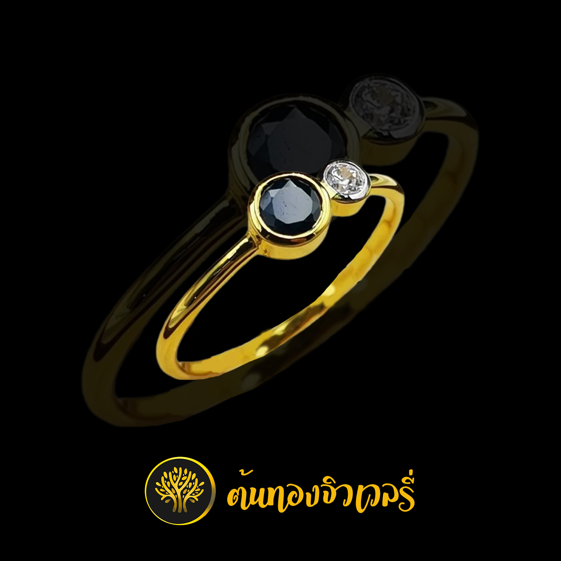 แหวนพลอยข้างเพชร สวยๆครับ วงเล็กๆ เพชรพลอยเม็ดเล็กๆ แต่ดูดีครับ