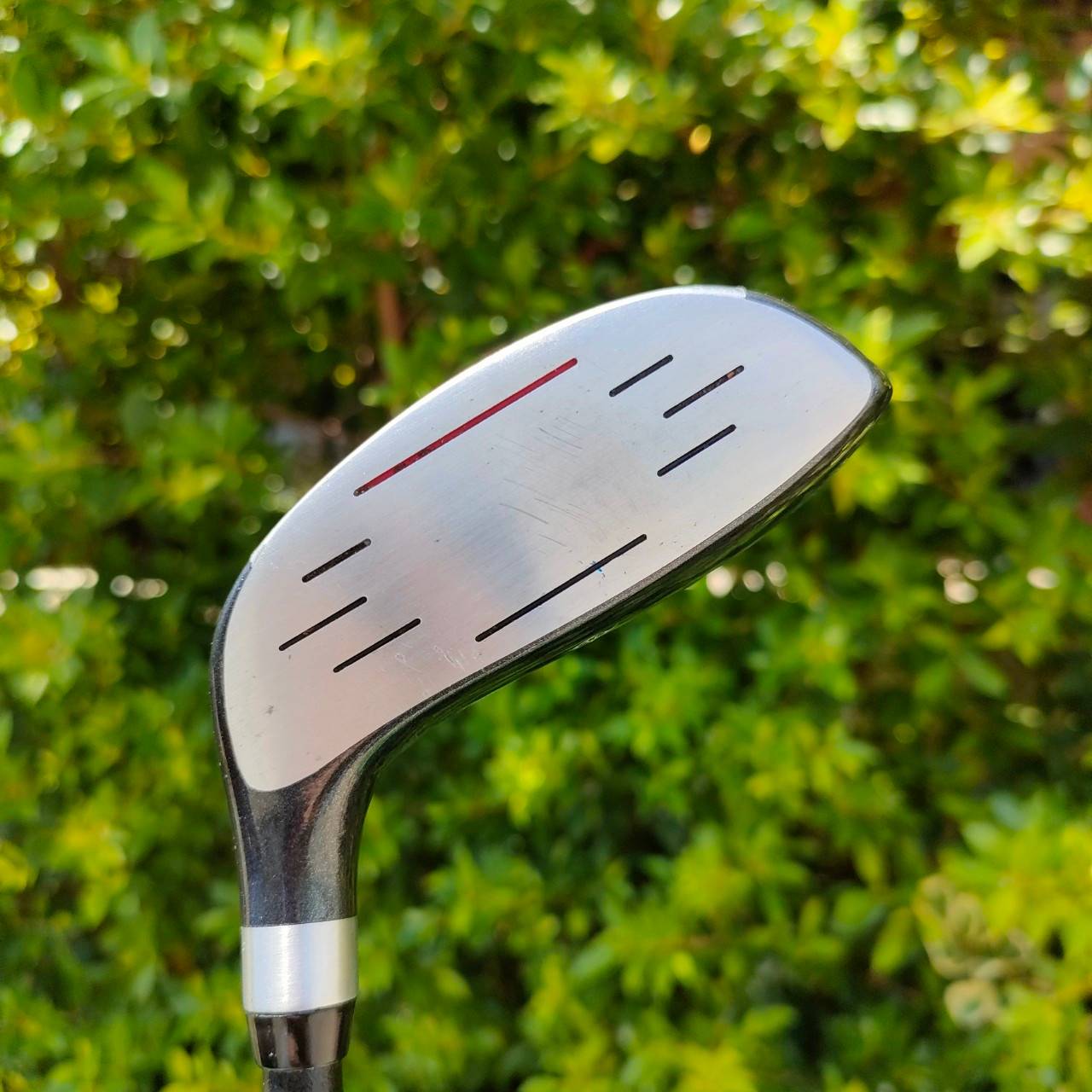 HYBRID 4 DUNLOP TOUR TP13 องศา 21 ก้าน TOUR TP13 FLEX R สภาพสวยกิ๊บๆ เลยครับ มี COVER เดิม เป็นไฮบริดที่ตีง่ายๆ ตีสบายๆมือใหม่ก็ตีได้ ไม้กอล์ฟมือสอง ของแท้ BY NakaraLuxurious