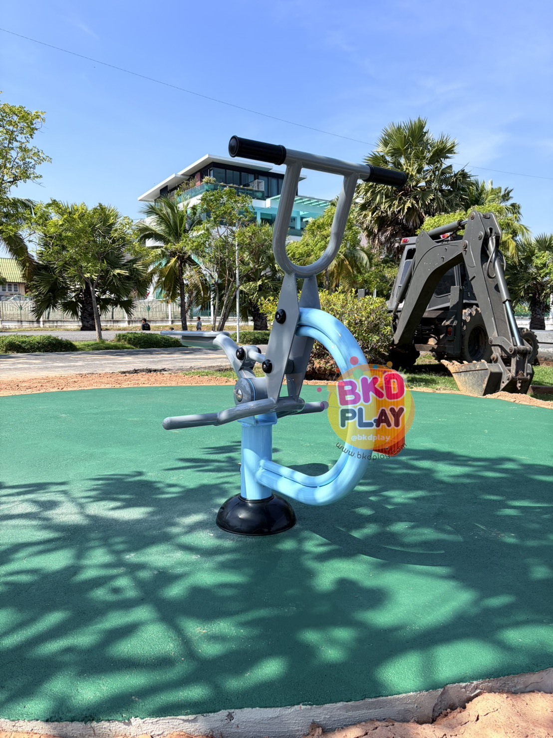 เครื่องออกกำลังกายกลางแจ้ง อุปกรณ์ม้าโยกบริหารแขน-ขา-หน้าท้อง ลานกีฬาอเนกประสงค์ สนามกีฬา ผลิตในไทย สั่งทำตามสีที่ต้องการได้