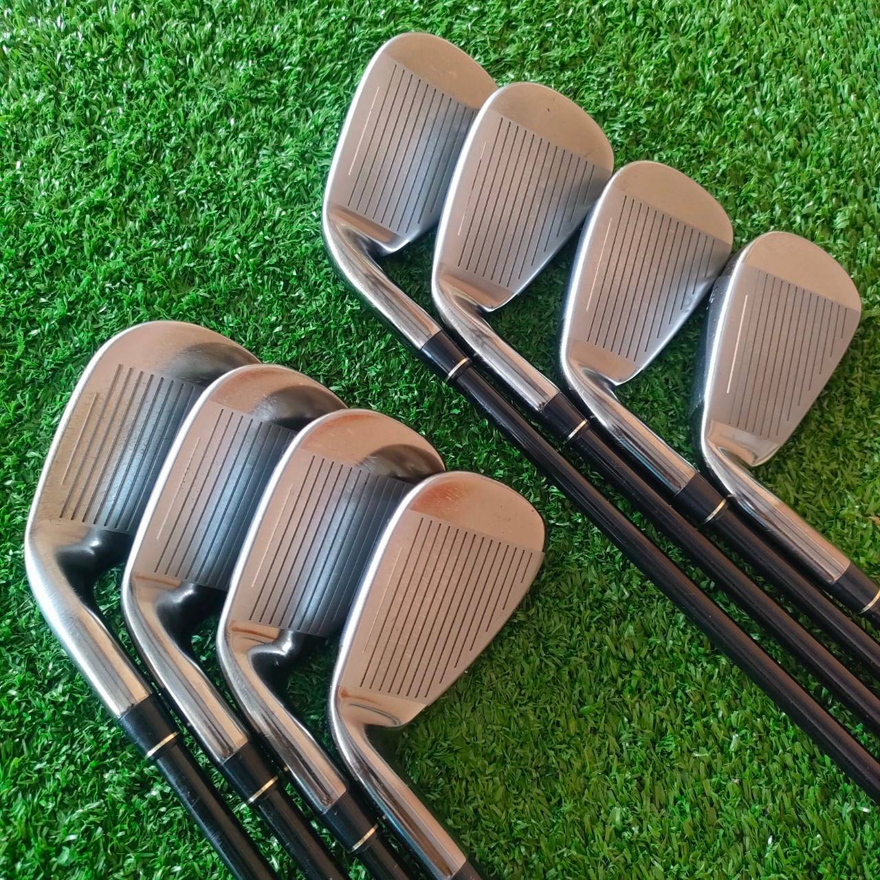 ชุดเหล็ก TAYLORMADE BURNER มีเหล็ก 5-9 เเละ PW AW SW ก้าน RE*AX FLEX R ตีง่าย ตีไกล และตีมันส์!!! ก้านกราไฟต์ คุณภาพพรีเมี่ยม ไม้กอล์ฟมือสอง ของแท้ BY NakaraLuxurious