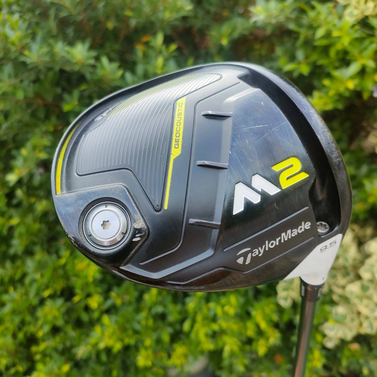 DRIVER TAYLORMADE M2 องศา 9.5 ก้าน FUJIKURA FLEX R ด้านหน้าไม้มี POCKET ช่วยเด้งมาก ตีไกลจัด และตีง่ายมากๆ มี COVER เดิมๆ ไม้กอล์ฟมือสอง ของแท้ BY NakaraLuxurious