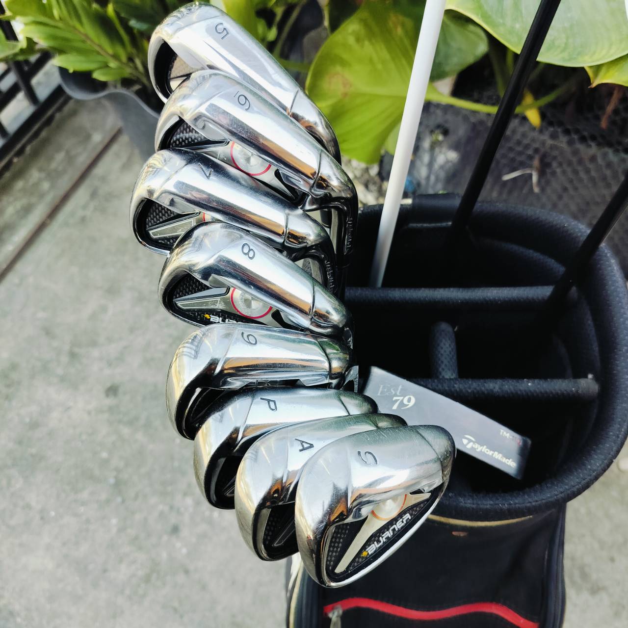 FULLSET TAYLORMADE BURNER 3.0 ไม้กอล์ฟครบชุดคุณภาพสูงจาก Taylormade แค่ชุดเหล็กอย่างเดียวก็คุ้มเกินคุ้ม ตีดีมาก ไม้กอล์ฟพรีเมี่ยมมือสอง ของแท้ By NakaraLuxurious