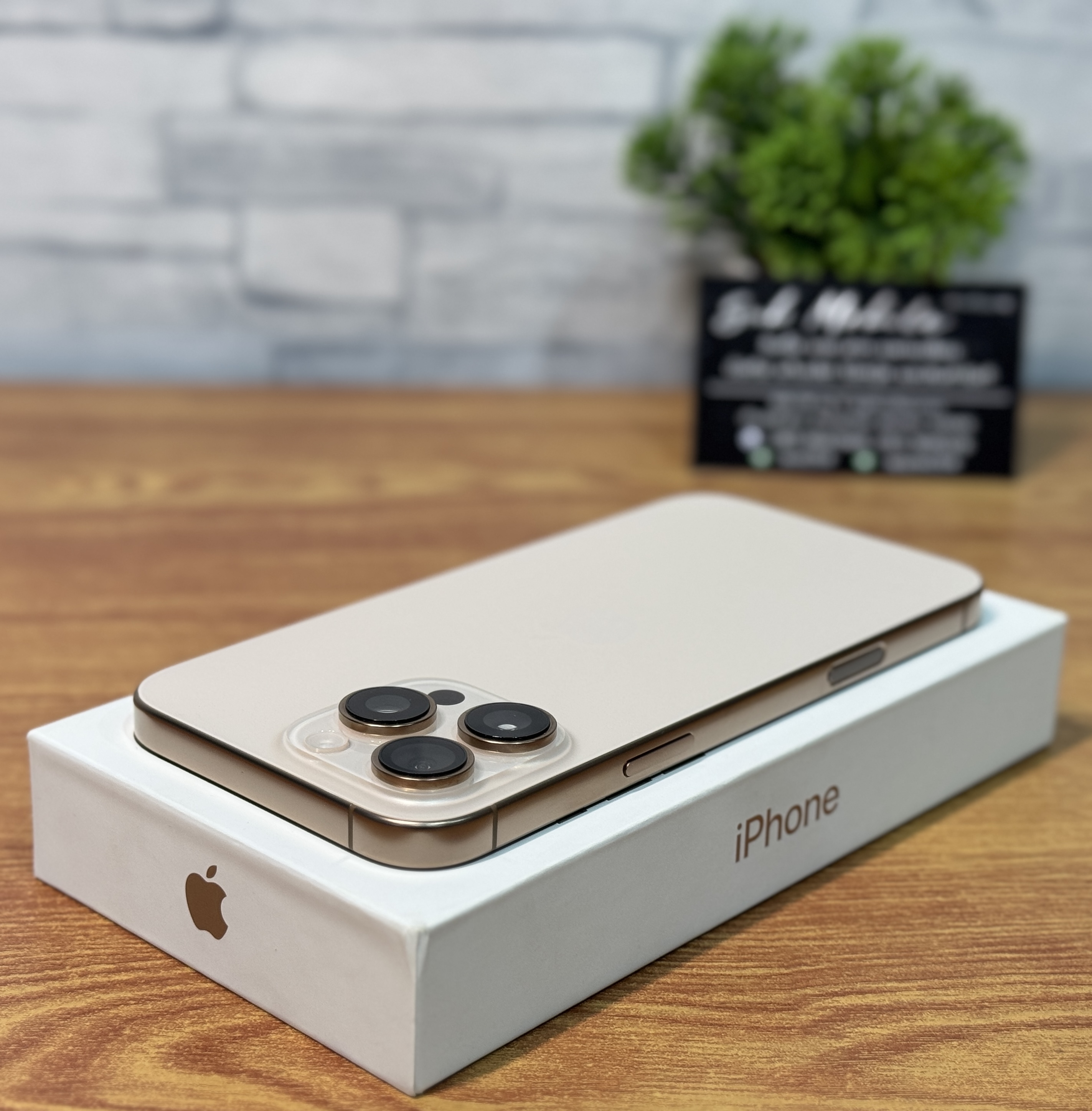 iPhone 16 Pro Max 256GB Desert Titanium มือสอง