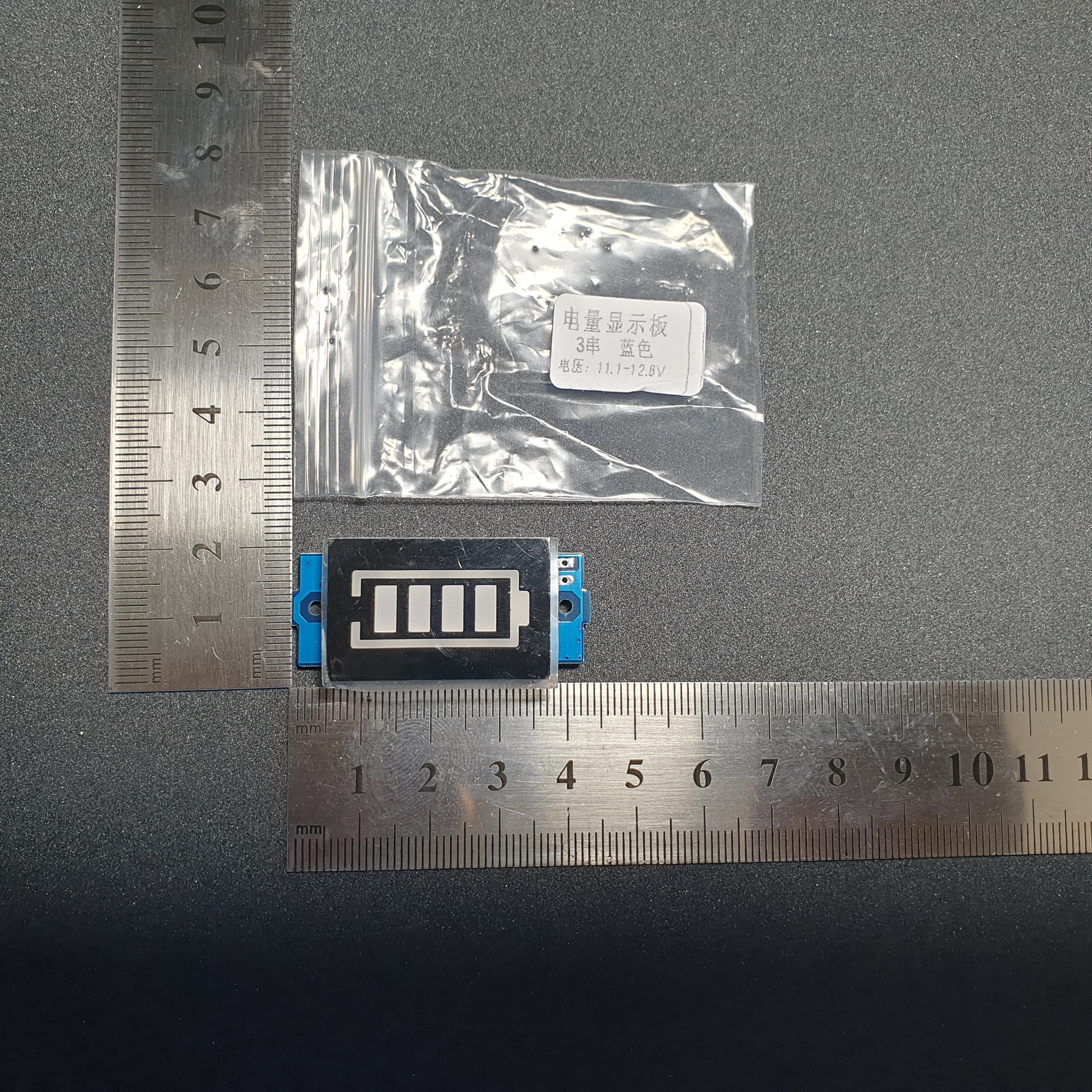 จอวัดแรงดันแบต 3 เซลล์ Battery level indicator 3 cell 11.1-12.6V ไฟ LED 4 ระดับ สีฟ้า Lithium battery pack power indicator board