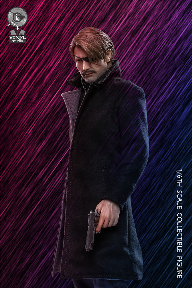 [สั่งจอง] VINYL Studio #002 1/6 Scale Black Kaiser