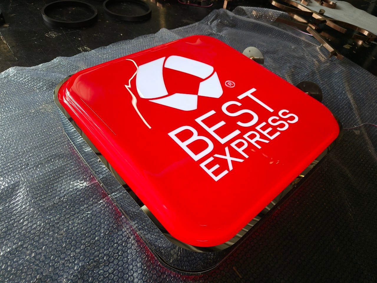 ป้ายกล่องไฟปั้มนูน 2ด้าน BEST EXPRESS