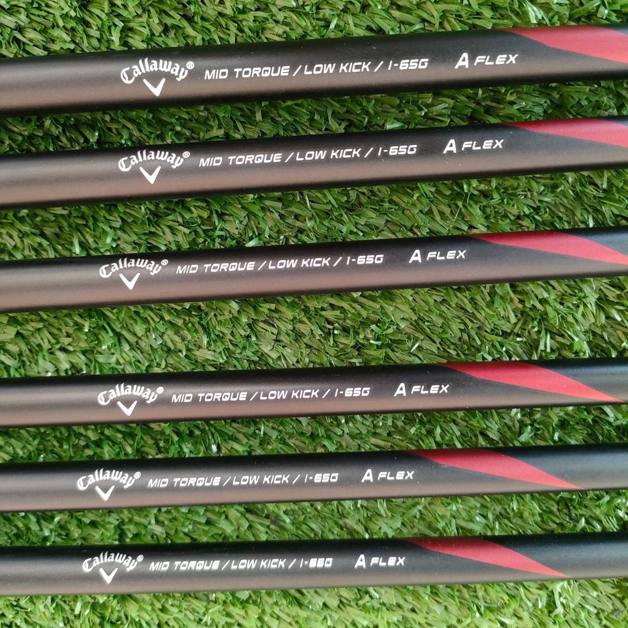ชุดเหล็ก CALLAWAY RAZR X มีเหล็ก 5-9 เเละ PW ก้าน CALLAWAY FLEX A เป็น Flex amature มือสมัครเล่น ก้านอ่อน เบาสบาย ตีง่ายๆนุ่มๆ ตีสนุก มันส์ ระยะดีเลยครับ