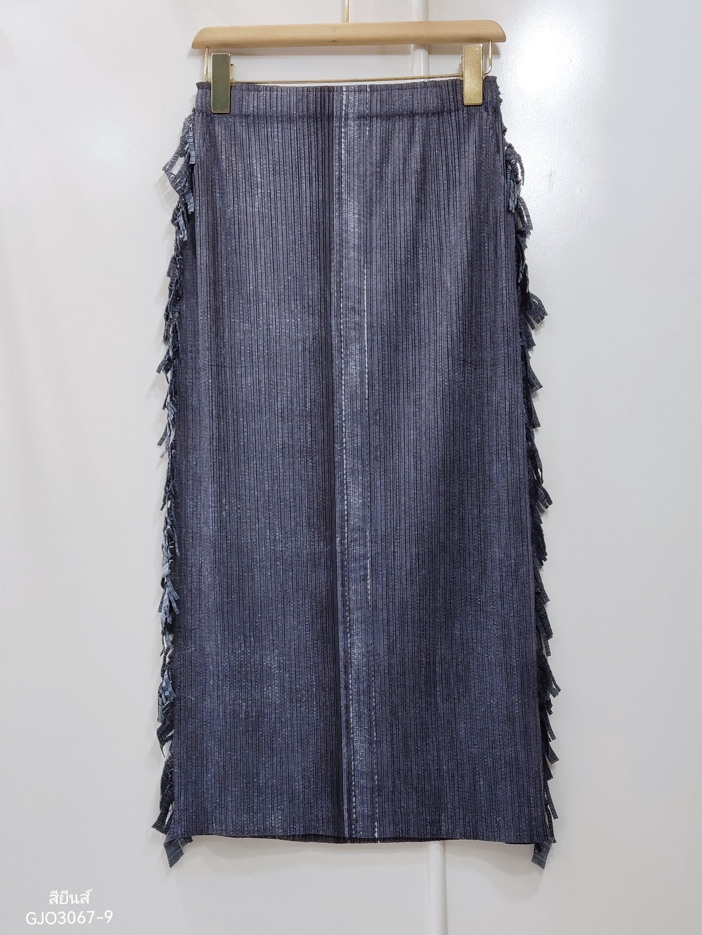 ปรับราคาลง20%!! ยาว 32นิ้ว! 2MUAY รุ่น GJO3067-9 กระโปรงพลีทคุณภาพ FRINGE TRIM DENIM PRINT PLEATED SKIRT 4 สี FREE SIZE