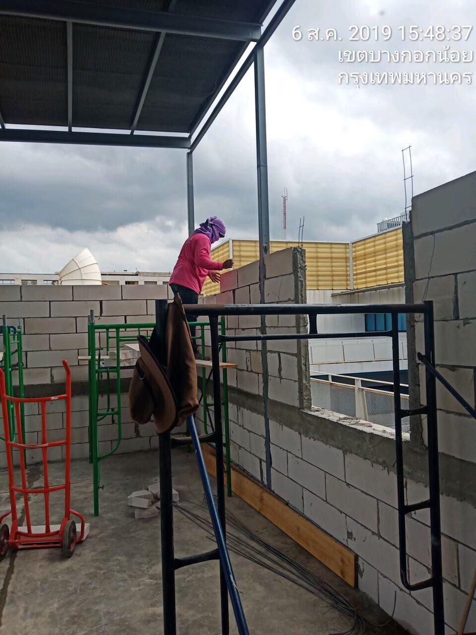 สร้างอาคารสำนักงาน ตึกศรีสวรินทิรา ชั้น15 ศิริราช