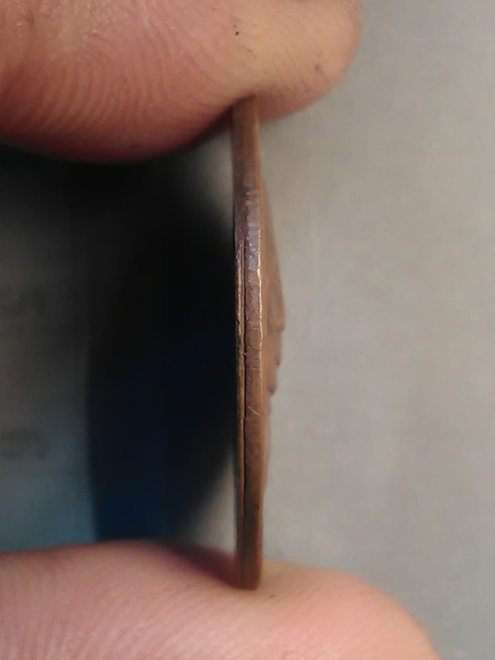 เหรียญ พระครู วิธานธรรมปรีชา (จีบ) อายุ 88 ปี พรรษา 62 วัด กลาง พระประแดง สมุทรปราการ 200/.