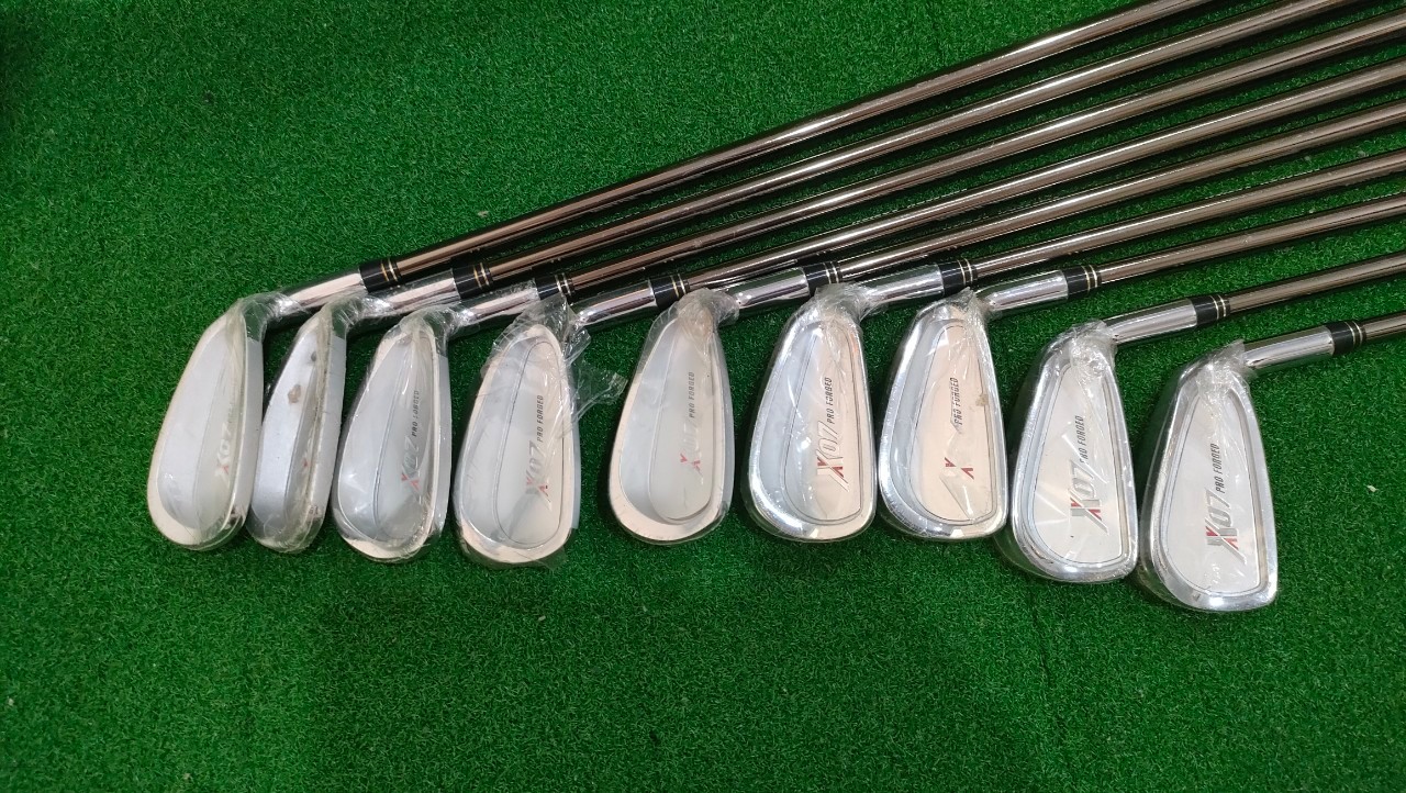 IRON SET T-ZOOM X-07 PRO FORGED