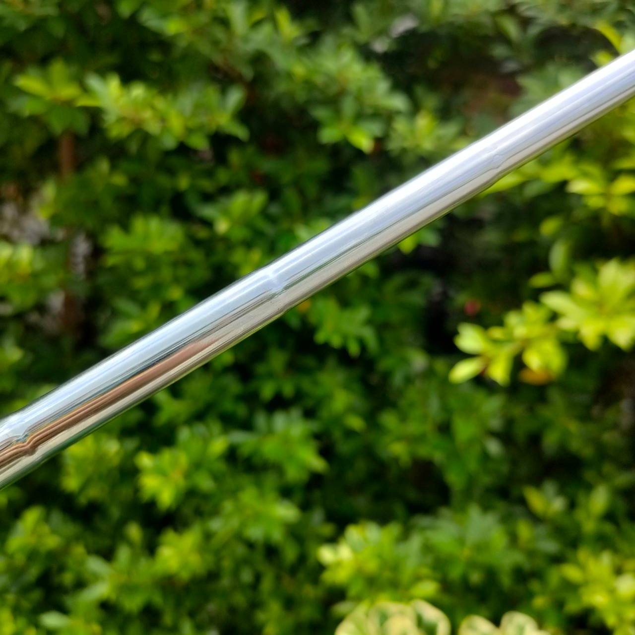 PUTTER ODYSSEY 2-BALL V-LINE WHITE ICE ความยาว 34 นิ้ว เป็นรุ่นที่นิยมมาก ด้านหลังยื่นออกไปเป็นสามเหลี่ยม ทำให้ชดเชยความผิดพบาดได้สูงมาก!! ไม้กอล์ฟมือสอง ของแท้ BY NakaraLuxurious