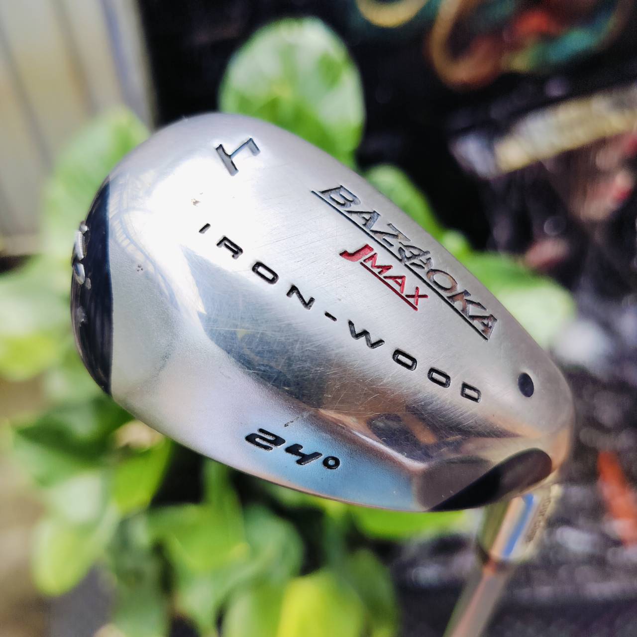 IRON WOOD BAZOOKA J MAX เป็นไฮบริด 4 องศา 24 ตีดีมากๆ เป็นเหล็กกึ่งหัวไม้ หรือไม้กระเทย ทำให้ตีง่ายกว่าเหล็กทั่วไปมากๆ ไม้กอล์ฟพรีเมี่ยมมือสอง ของแท้ By NakaraLuxurious