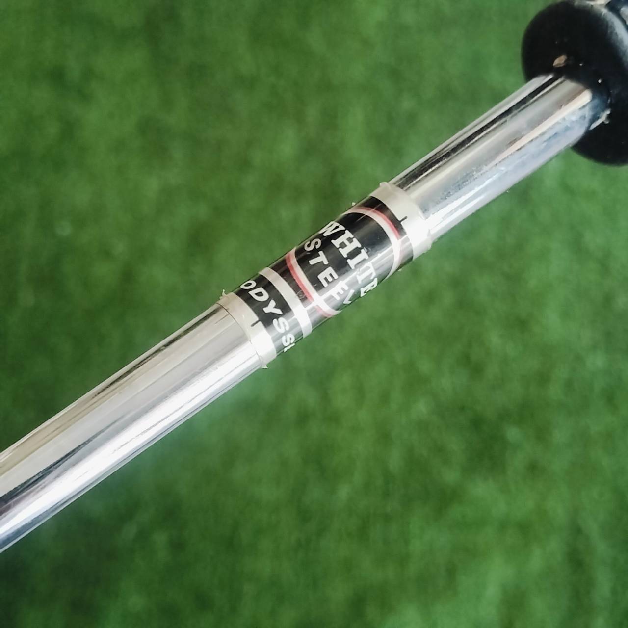 PUTTER ODYSSEY 2-BALL BLADE เป็นรุ่น WHITE STEEL อินเซิร์ทมี MILLED ไม้กอล์ฟพรีเมี่ยมมือสอง ของแท้ By NakaraLuxurious