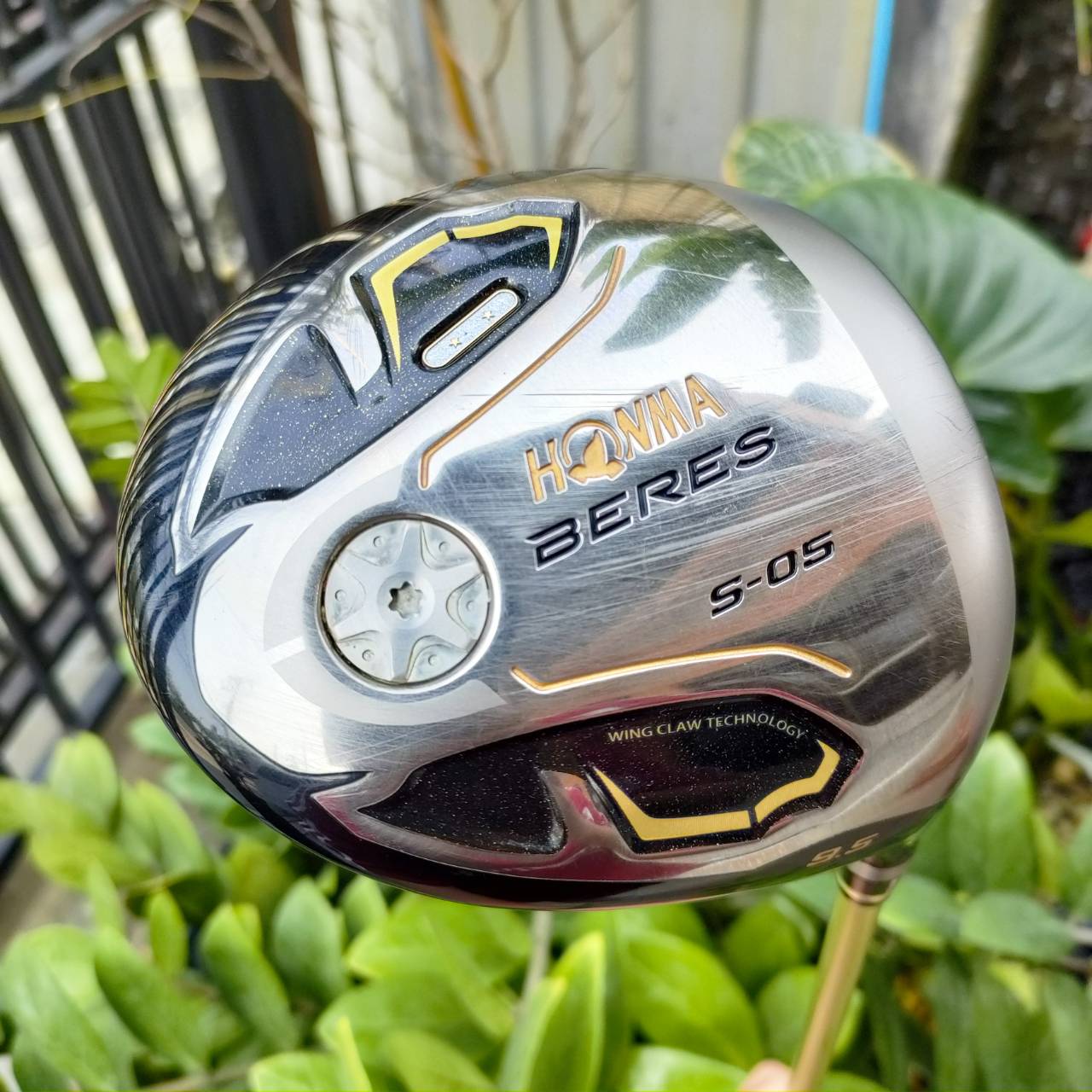 HONMA BERES S-05 (รุ่นปี 2017) LOFT 9.5 ก้าน ARMRQ ∞ (48) FLEX SR ก้านพรีเมี่ยมระดับ 2 ดาว หน้าเด้ง ก้านเบา 48 กรัม เร่งระยะได้ถึงขีดสุด