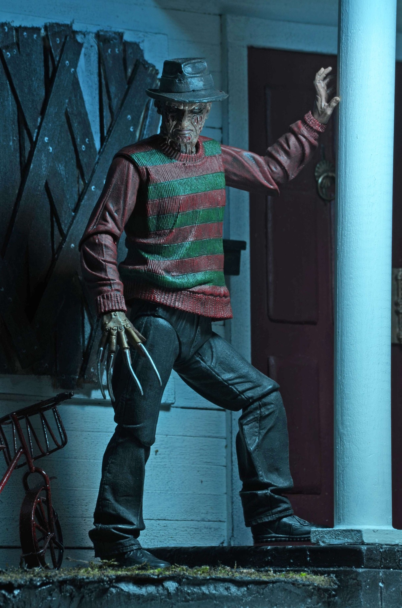 [สั่งจอง]Neca 7" : Ultimate Freddy 30th Anniversary