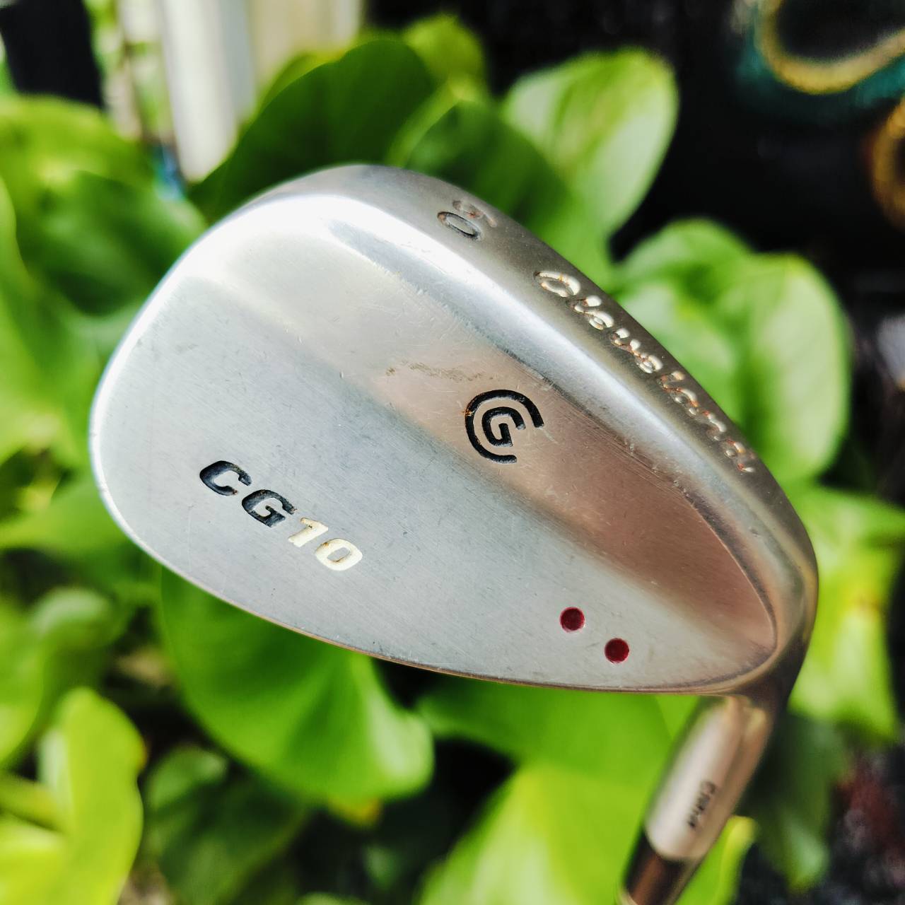WEDGE CLEVELAND CG10 CMM องศา 60 สองจุด BOUNCE กลางๆ ก้าน DYNAMIC GOLD S300 เป็น WEDGE ที่มาตรฐานสูงมากๆ ต้นตำหรับ วัสดุพรีเมี่ยม ชิพนุ่ม ไม้กอล์ฟพรีเมี่ยมมือสอง ของแท้ By NakaraLuxurious