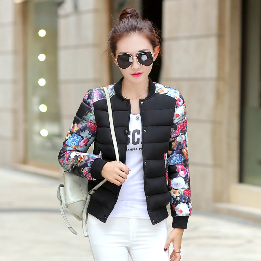 เสื้อกันหนาว ด้านหน้าเป็นกระดุม มีกระเป๋า2ข้าง งานป้าย สีตามแบบ