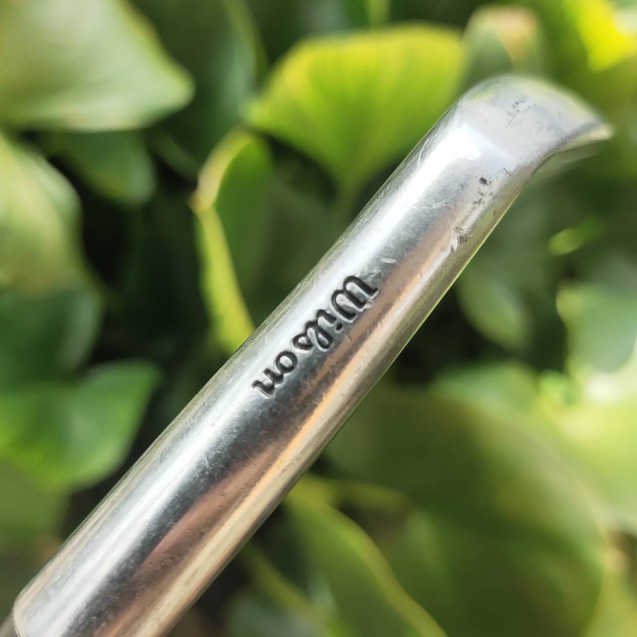 เหล็ก 3 WILSON DEEPRED TOUR เน้นไม้เหล็ก cavity-back ลูกง่าย และ forgiveness สูง