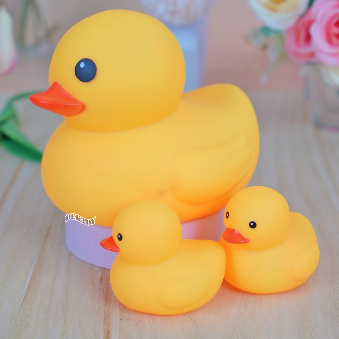 Wisher toy ของเล่นเด็ก ยางบีบเป็ดแม่ลูก ยางบีบเป็ดลอยน้ำ 3 ตัว 668-45