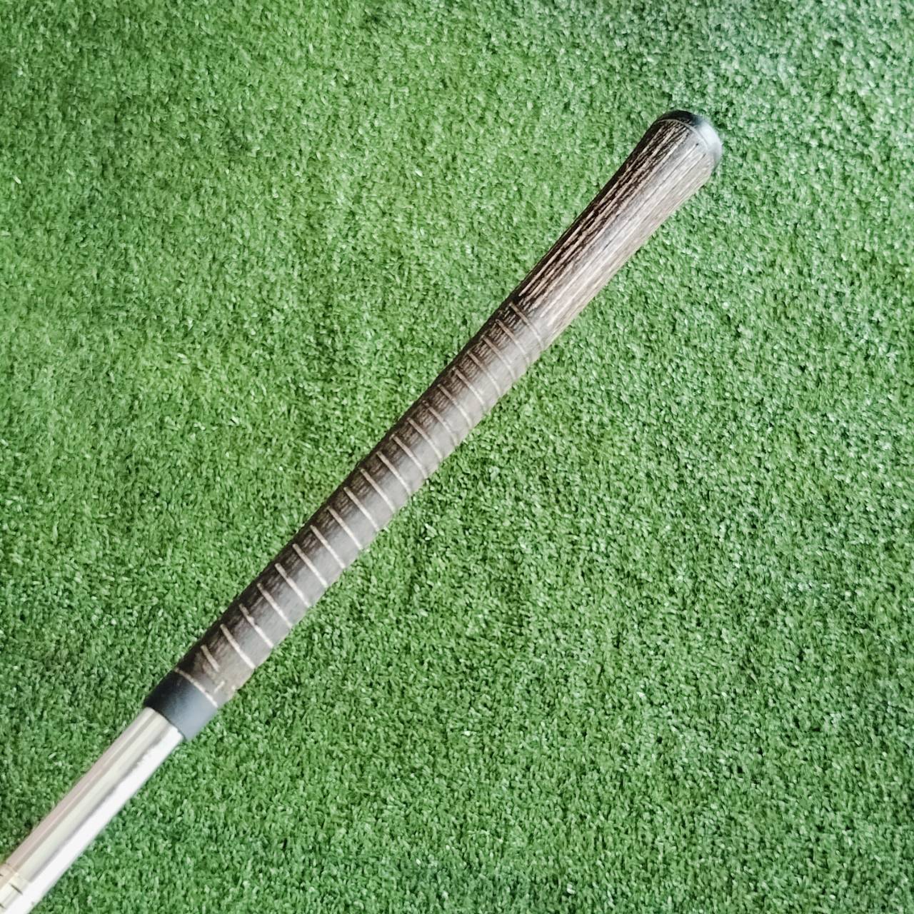 ชุดเหล็ก Taylormade Tour Preferred Forged มีเหล็ก 3 4 5 6 7 8 9 สภาพสวยจัด คลาสสิค ก้าน DYNAMIC GOLD R300 เดิมทั้งชุดเลยค่ะ ไม้กอล์ฟพรีเมี่ยมมือสอง ของแท้ By NakaraLuxurious