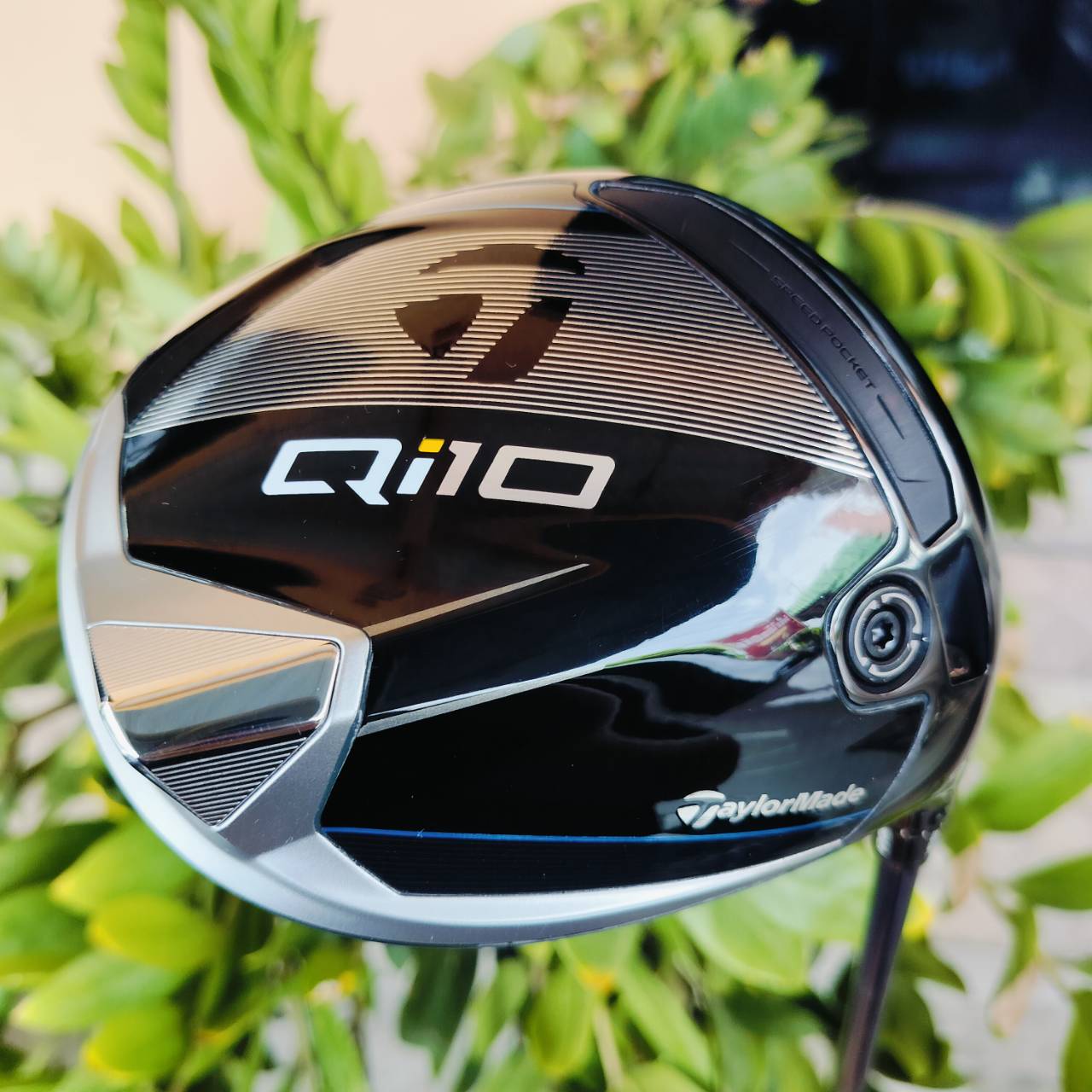 Driver TaylorMade Qi10 สภาพสวยนางฟ้า ค่า MOI 10,000 (10K)!!! ปรับปรุงรูปทรงใหม่ทั้งหมด ไม้กอล์ฟพรีเมี่ยมมือสอง ของแท้ By NakaraLuxurious