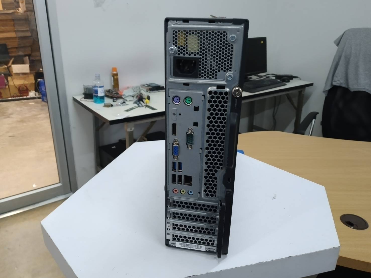 Lenovo Thinkcentre M73 เครื่อง gen4 เทพ ๆ ในราคาไม่ถึง 3000