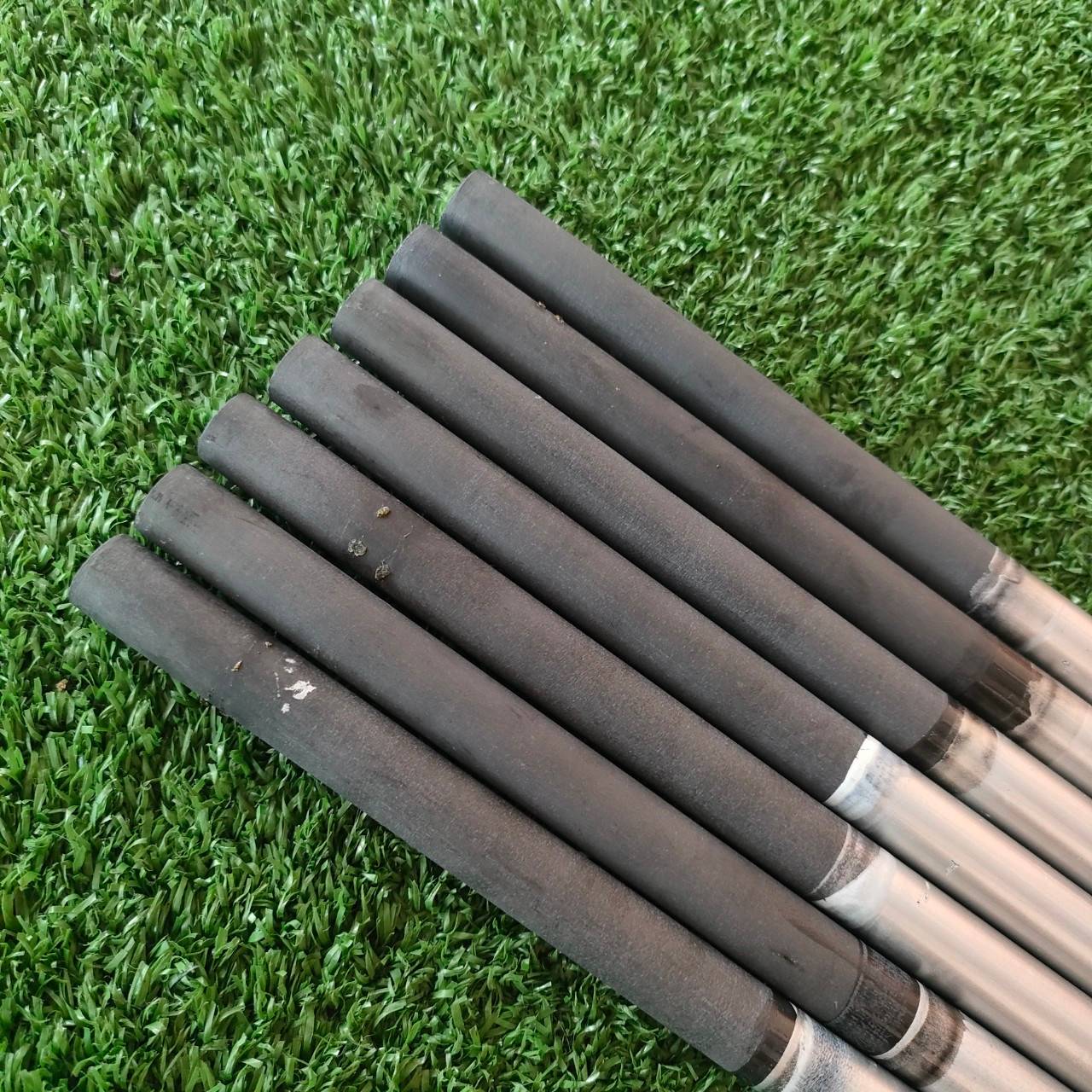 **ราคาต่อชิ้น** ก้าน YONEX SPEC J-140 ของใหม่!! ความยาว 39 นิ้ว FLEX R เป็นก้านสำหรับใส่ชุดเหล็ก ก้านผลิตที่จีนแต่เป็นของ YONEX กราไฟต์แท้ 100% คุณภาพสูงสุด!! มือหนึ่ง ของแท้ BY NakaraLuxurious