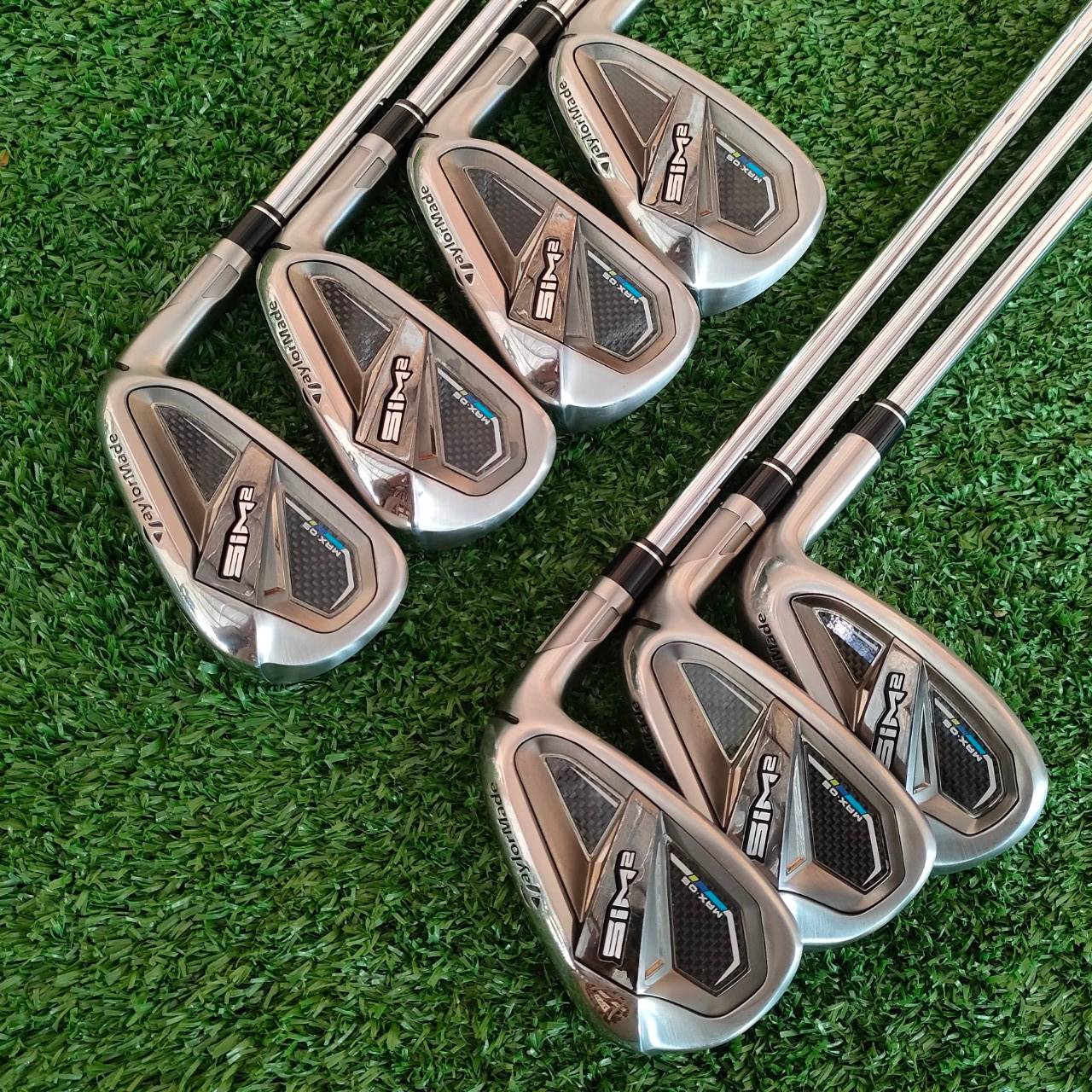 ชุดเหล็ก TAYLORMADE SIM2 MAX มีเหล็ก 5-9 เเละ PW SW ก้าน MAX MT KBS /85 FLEK S รุ่นใหม่ ตีไกลจัดๆ ตีง่ายจัดๆ สุดแล้วครับ ก้านดีมาก จองด่วน!!!