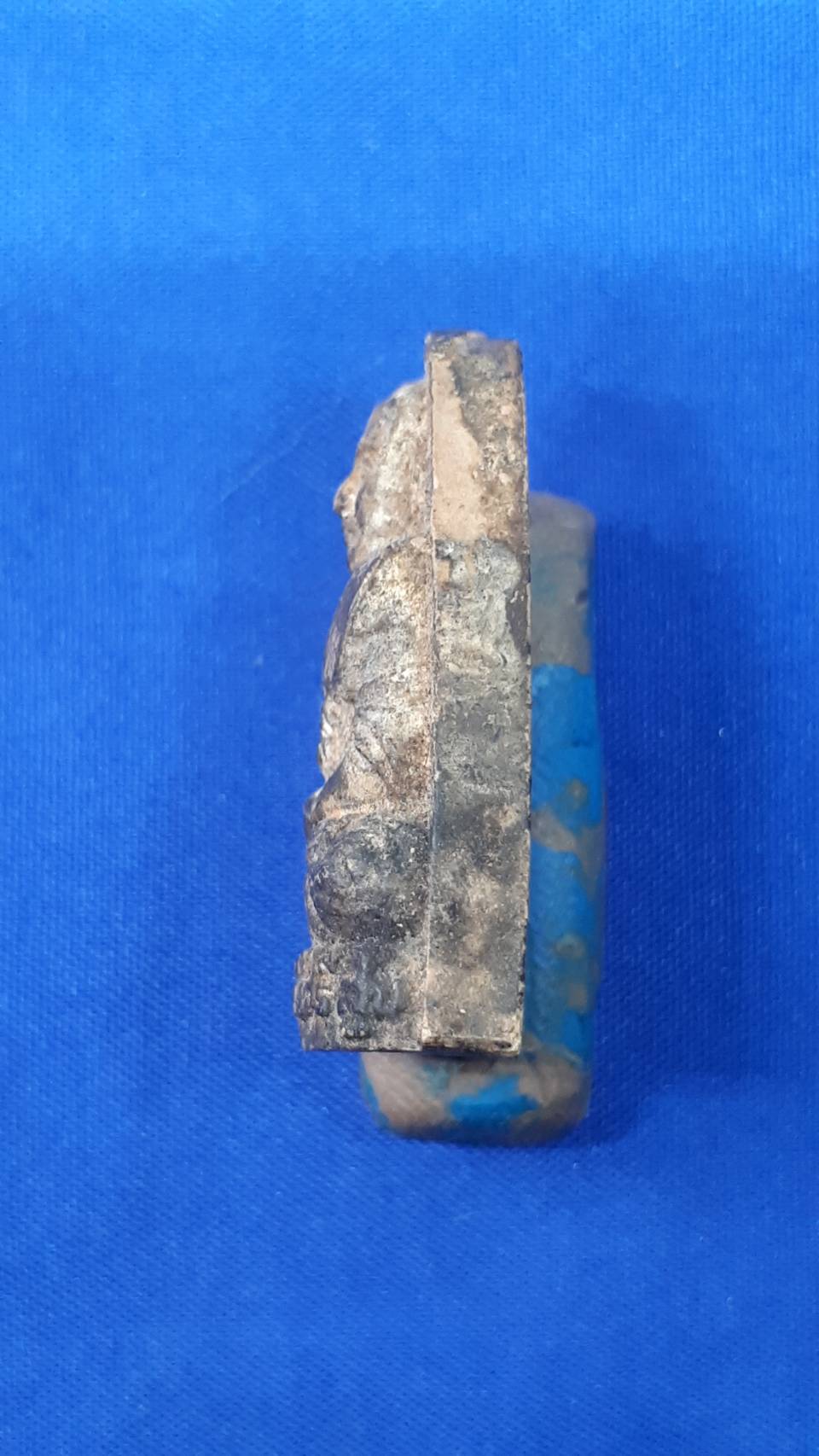 พระผง ว่าน น้ำมัน พระอาจารณ์ มั่ง มี ศรี สุข วัด นาเมืองเพชร จ.ตรัง 200.-