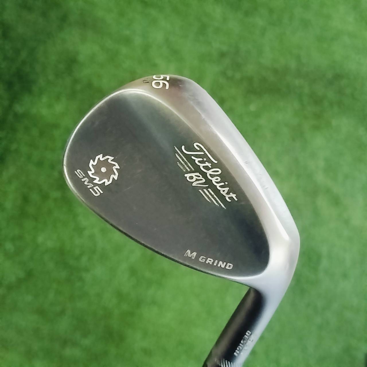 WEDGE TITLEIST VOKEY DESIGN SM5 M GRIND องศา 56 เบาท์ 10 สภาพสวย ก้าน SM5 VOKEY DESIGN FLEX WEDGE ไม้กอล์ฟพรีเมี่ยมมือสอง ของแท้ By NakaraLuxurious